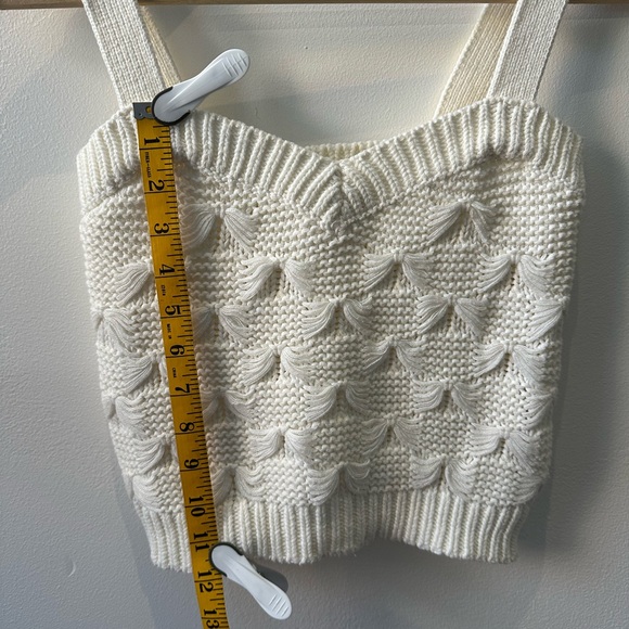 Knitted Zara small crochet Sleeveless top cami - Picture 6 of 6